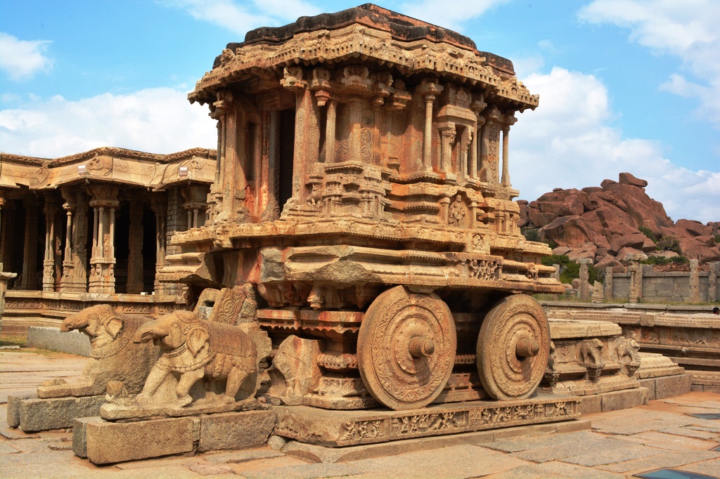 Stone Chariot in Hampi tour with adventure Buddha