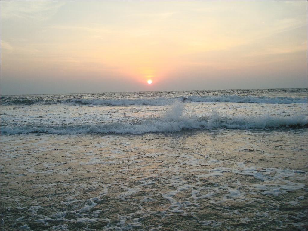 Tannirbhavi Beach is one of the best places to visit in Dakshina Kannada