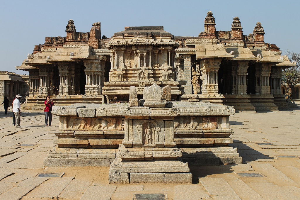 Vijaya Vittala Temple Hampi is one of the best places to visit and things to do in hampi