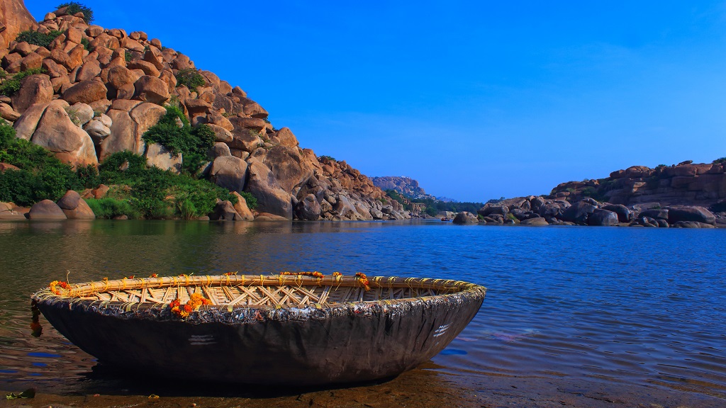 bamboo boat ride or Coracle ride in Hampi